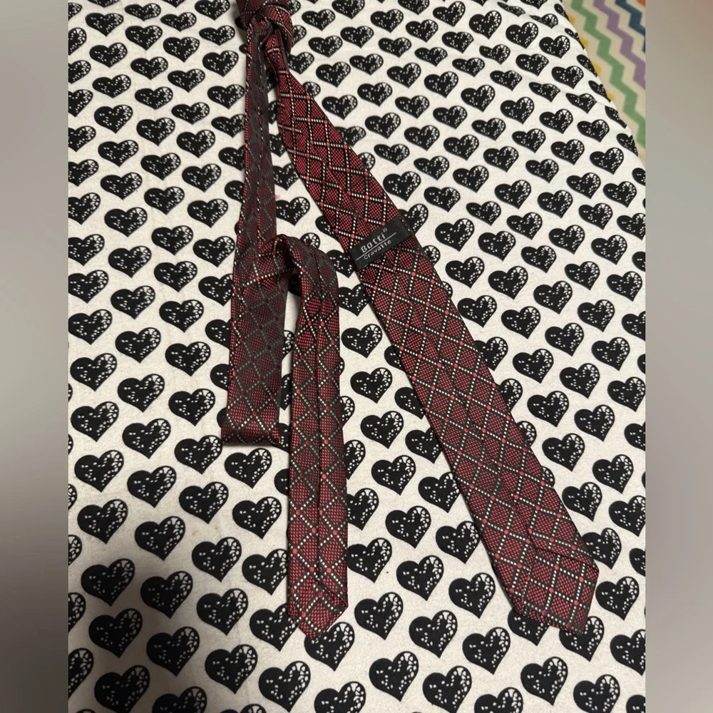 Botti Cravatte Red and Black Tie in excellent condition